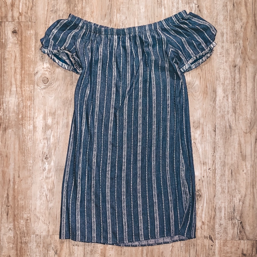 Casual Off-The-Shoulder Minidress